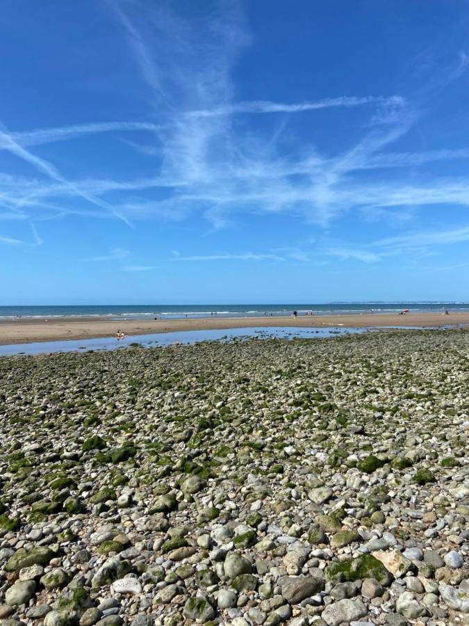 Le Galet De La Perdrix Villers-sur-Mer Exterior photo